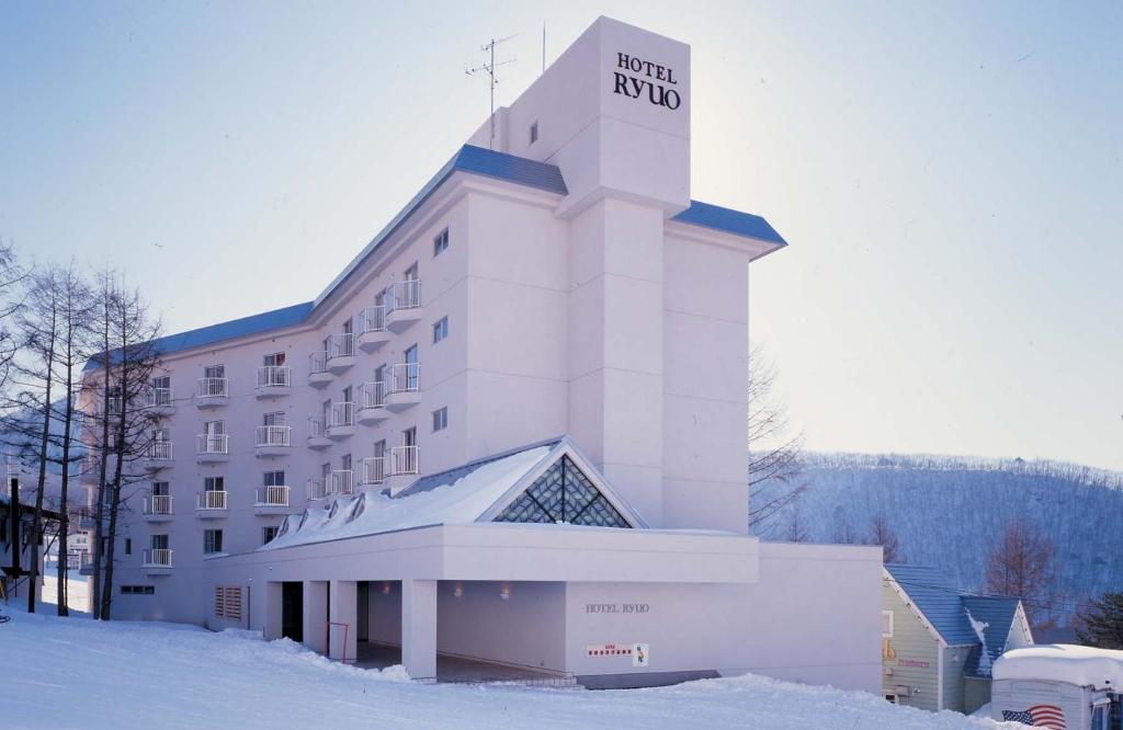Hotel Ryuo Yamanouchi  Buitenkant foto